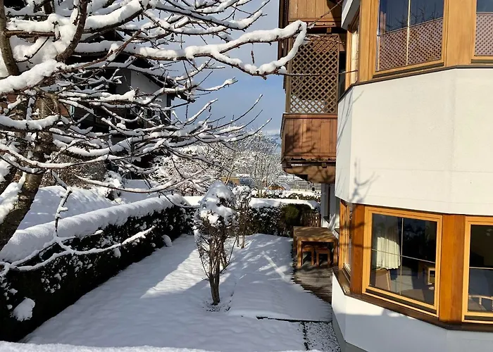 アパート Gundhabing