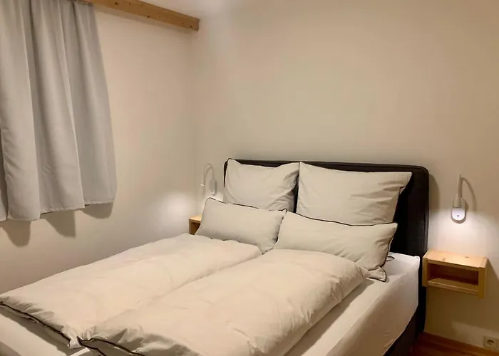 Gundhabing アパート *