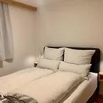 Gundhabing 아파트 *